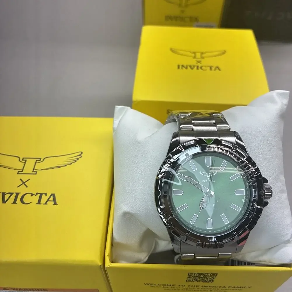 Invicta Specialty 69042 Green Sunray Dial 42mm Stainless Steel Mens Sport Watch